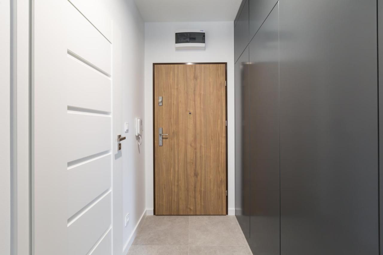 Luksusowy Apartament Przy Targach 波兹南 外观 照片